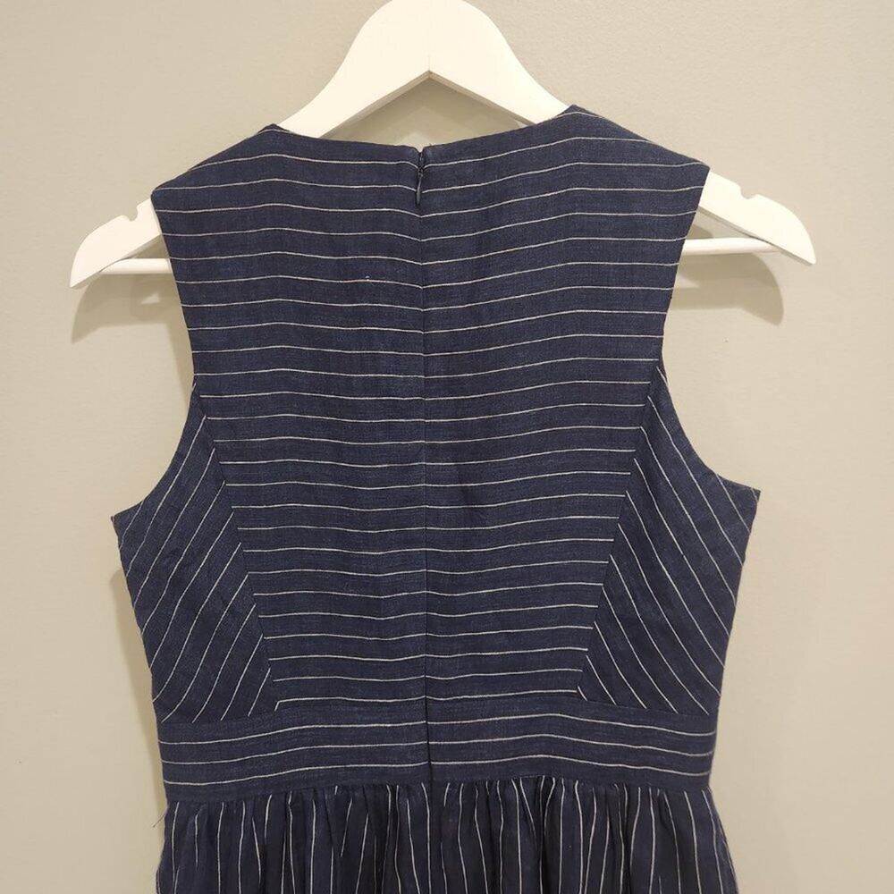 Ivy & Blu Edmund Pinstripe Linen dress - Size6 - Picture 5 of 7
